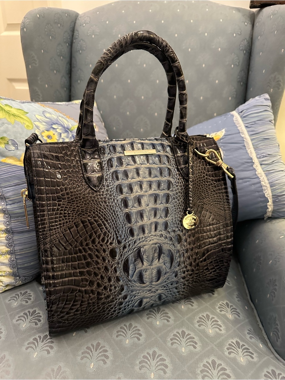 Brahmin Shadow Ombré  Dark Blue/Charcoal & Light Blue Large Caroline VGUC - Picture 2 of 11